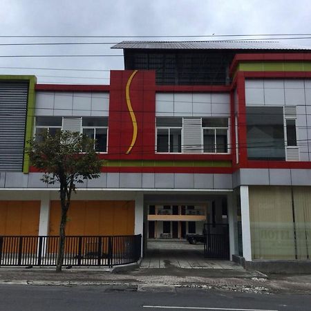 Sentro Hotel Wonosobo Exterior photo