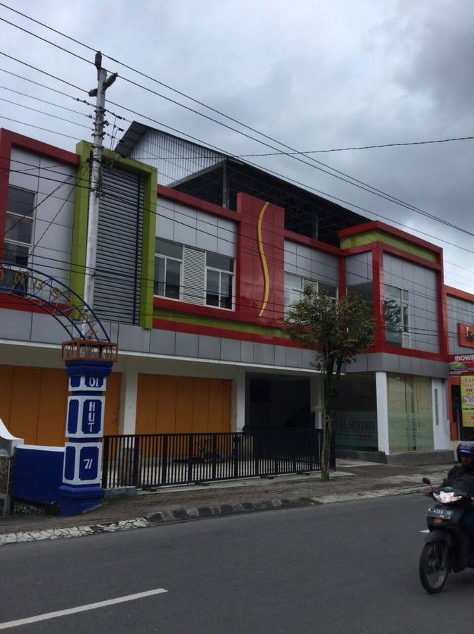 Sentro Hotel Wonosobo Exterior photo